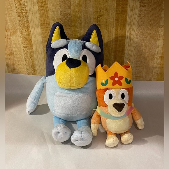 Bluey Talking plush 12 inch and bingo - Picture 7 of 8